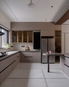White High Gloss Kitchen with Sleek Fixtures